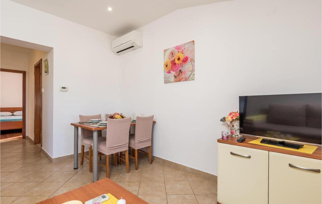 Sweet Apartment Marinici  Ngoại thất bức ảnh