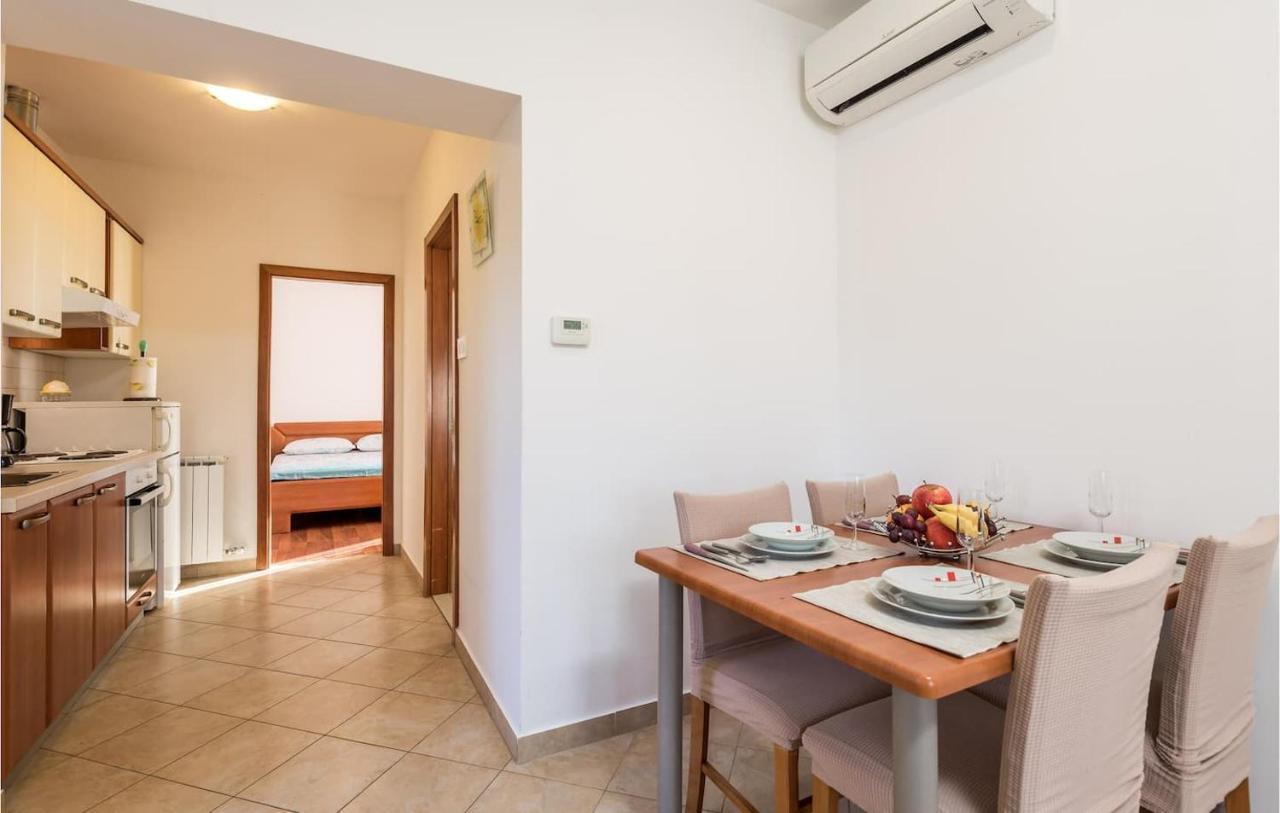 Sweet Apartment Marinici  Ngoại thất bức ảnh