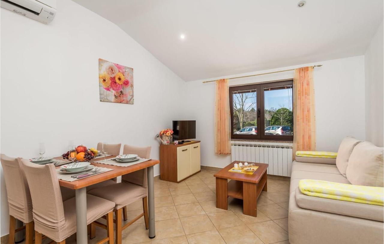 Sweet Apartment Marinici  Ngoại thất bức ảnh